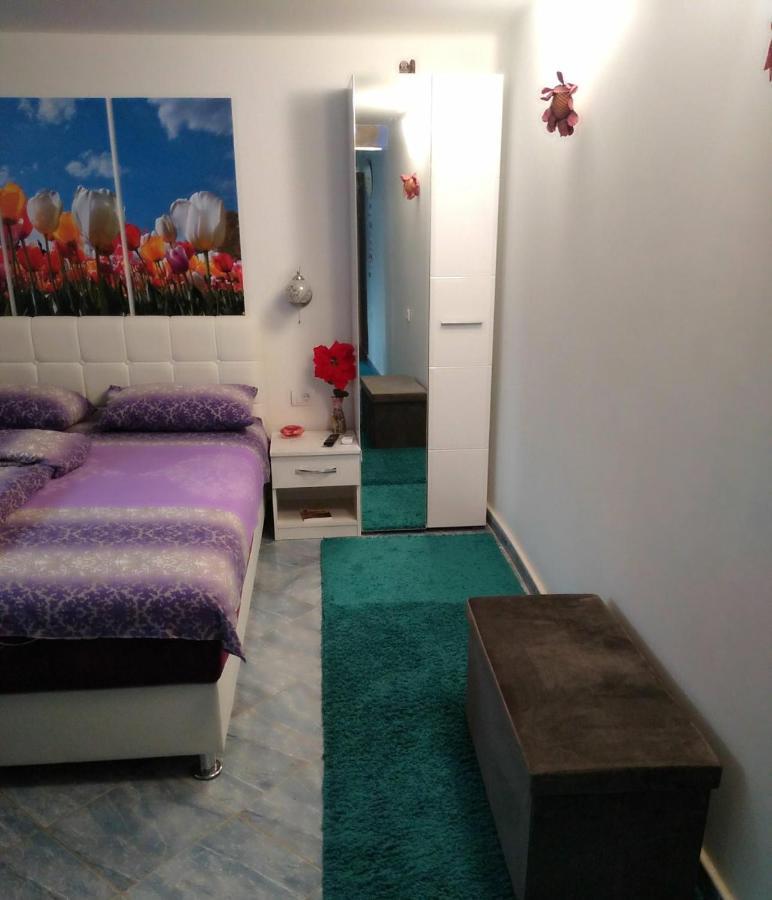 Apartment Voortex トレビニエ エクステリア 写真