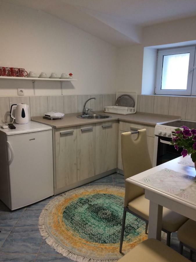 Apartment Voortex トレビニエ エクステリア 写真