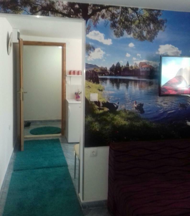 Apartment Voortex トレビニエ エクステリア 写真