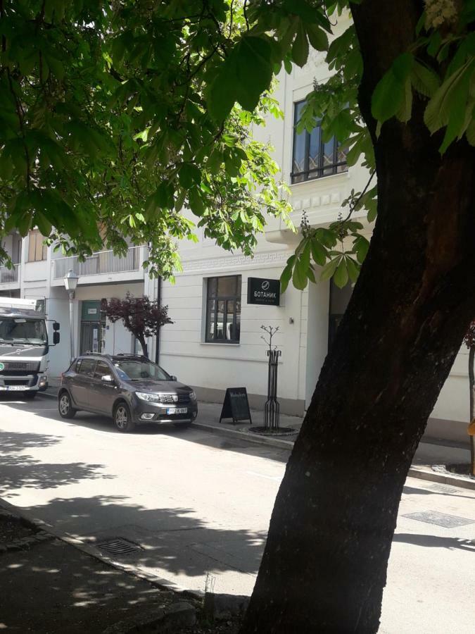 Apartment Voortex トレビニエ エクステリア 写真